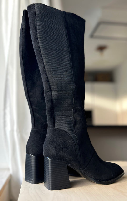 Black Venezia high boots